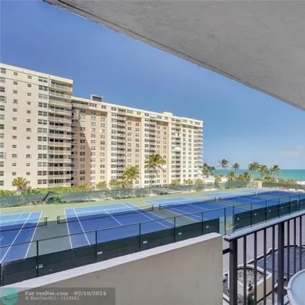 Image 1 - 5198 North Ocean Drive, Lauderdale-by-the-Sea, Broward County, FL 33308, USA - Condo for sale