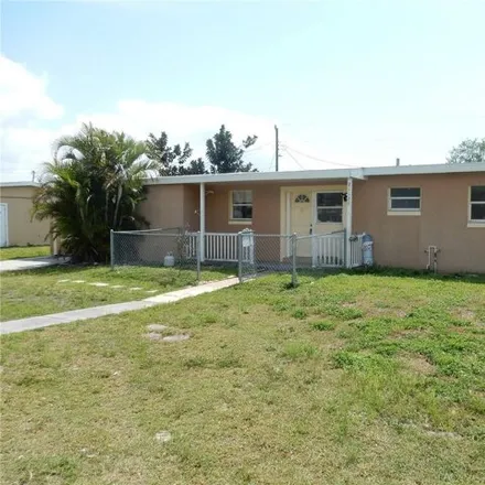 Image 1 - 21129 Midway Boulevard, Port Charlotte, FL 33952, USA - House for sale