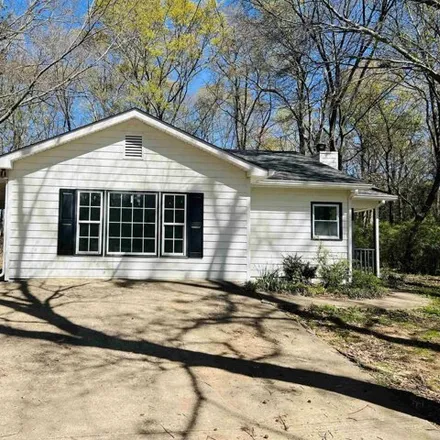 Buy this 3 bed house on 190 Wagon Wheel Trail in Coweta County, GA 30276