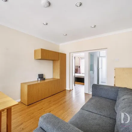 Image 4 - Beaumont Buildings, Martlett Court, London, WC2B 5SF, United Kingdom - Apartment for rent