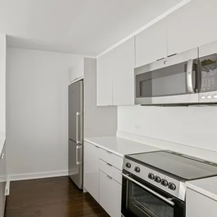 Image 6 - Enclave 1, 400 West 113th Street, New York, NY 10027, USA - House for rent