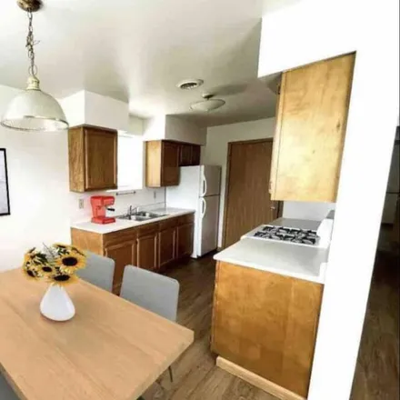 Image 5 - Ottawa, IL, 61350 - Apartment for rent