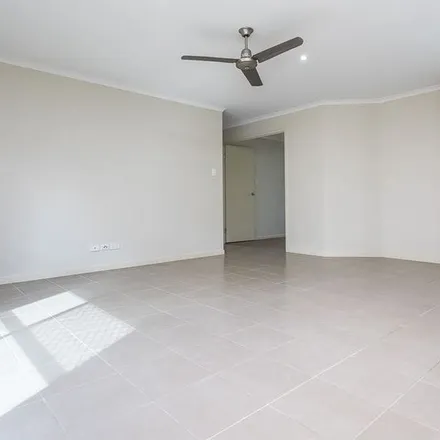 Image 5 - Daintree Circuit, Greater Brisbane QLD 4509, Australia - Apartment for rent