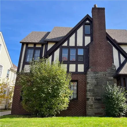 Buy this 6 bed duplex on 3441 Ashby Road in Shaker Heights, OH 44120