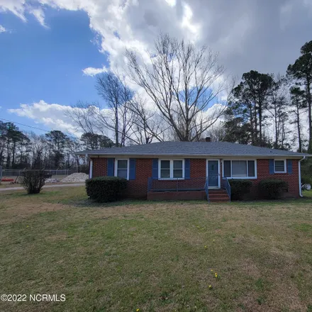 Buy this 3 bed house on 4514 US 17 Business in River Bend, Craven County