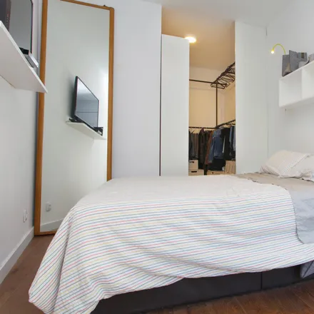Rent this 3 bed apartment on Carrer de Provença in 101, 08001 Barcelona
