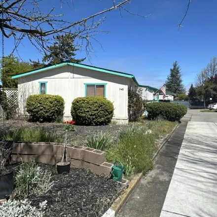 Buy this studio apartment on 898 Krissy Dee in Medford, OR 97501