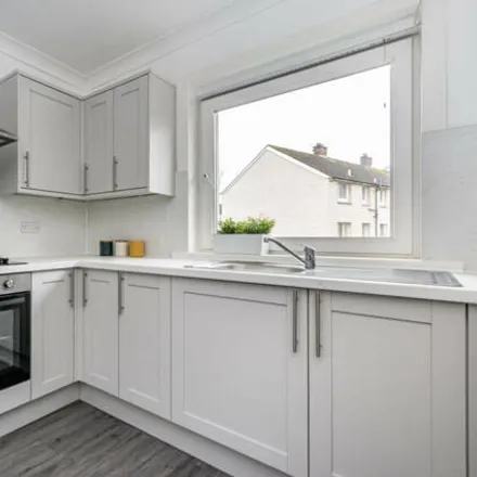 Rent this 2 bed room on 64 Rankin Drive in City of Edinburgh, EH9 3DQ