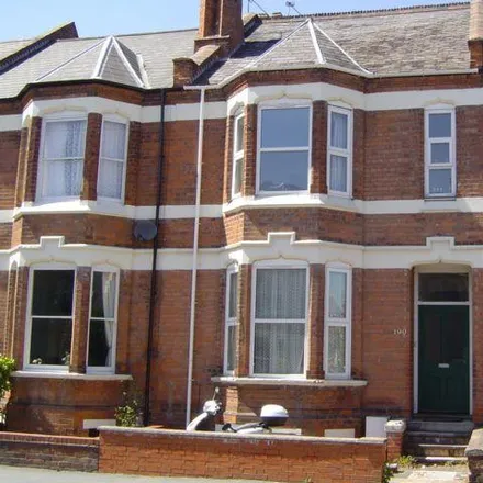 Rent this 8 bed townhouse on Oswald Road in Rugby Road, Royal Leamington Spa