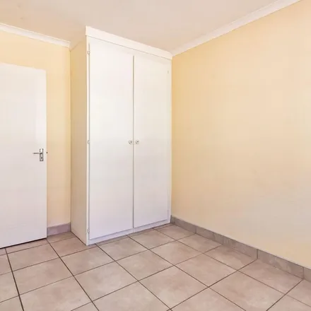 Image 5 - Tipuana Avenue, Mindalore North, Krugersdorp, 1725, South Africa - Apartment for rent