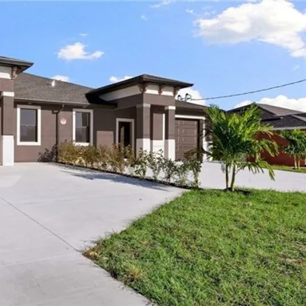 Buy this 6 bed house on 2586 Daniel Avenue North in Lehigh Acres, FL 33971