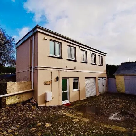 Buy this 2 bed house on Sycamore Drive in Redruth, TR15 1QU