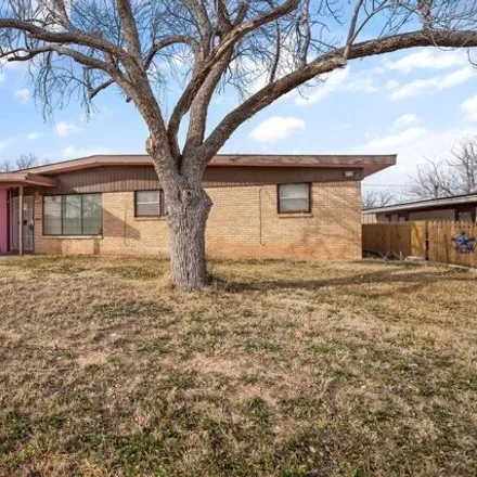 Buy this 3 bed house on 1759 Morrison Drive in Big Spring, TX 79720