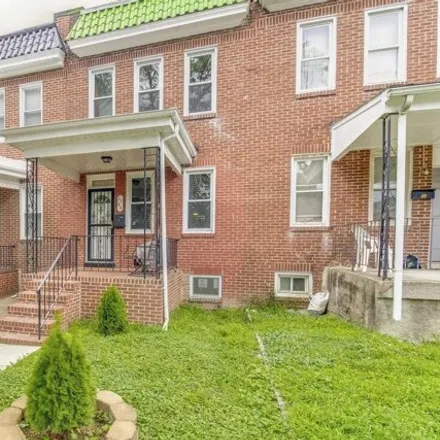 Image 2 - 2744 Baker Street, Baltimore, MD 21216, USA - House for sale