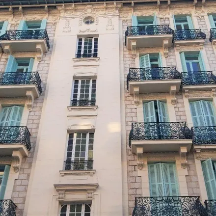 Image 5 - 104 Avenue de la Clua, 06100 Nice, France - Apartment for rent