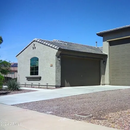 Image 2 - 2098 North Thunderbird Avenue, Casa Grande, AZ 85122, USA - House for sale