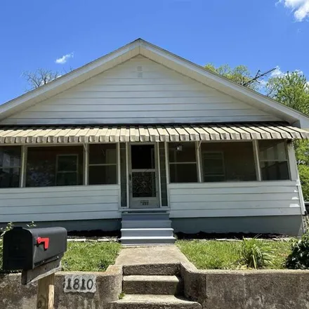 Buy this 3 bed house on 1828 J Street in Bedford, IN 47421