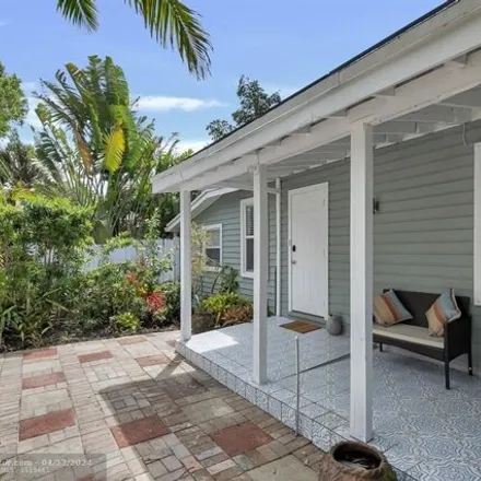 Rent this 2 bed house on 2775 Northeast 6th Lane in Wilton Manors, FL 33334