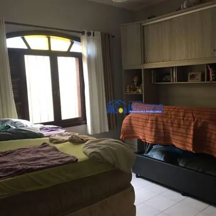 Buy this 2 bed house on Avenida Presidente Castelo Branco in Vilamar, Praia Grande - SP