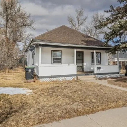 Image 4 - 944 West 26th Street, Cheyenne, WY 82001, USA - House for sale