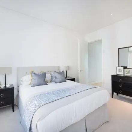 Image 3 - 7 Green Street, London, W1K 6RS, United Kingdom - Apartment for rent