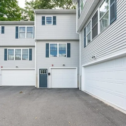 Image 2 - 38 Perham St Apt F, Nashua, New Hampshire, 03064 - Townhouse for sale