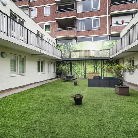 Rent this 3 bed apartment on Kloosterdreef in 5622 AB Eindhoven, Netherlands