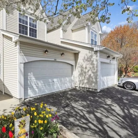 Buy this 3 bed townhouse on 1546 Eaton Court in Danbury, CT 06811