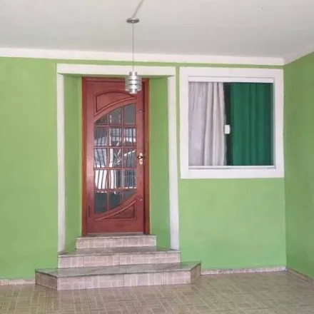 Buy this 4 bed house on Rua Floresta Azul in Presidente Dutra, Guarulhos - SP
