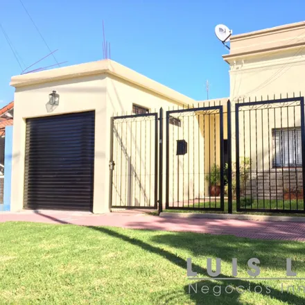 Image 1 - Leandro N Alem 799, 1852 Burzaco, Argentina - House for sale