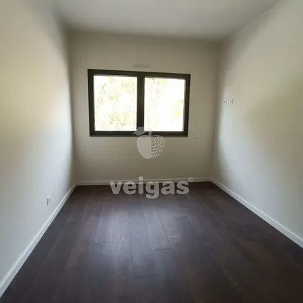 Image 4 - Rua dos Girassóis, 2660-315 Loures, Portugal - Apartment for rent