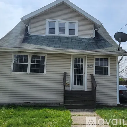 Rent this 2 bed house on 964 Mc Kinley Ave