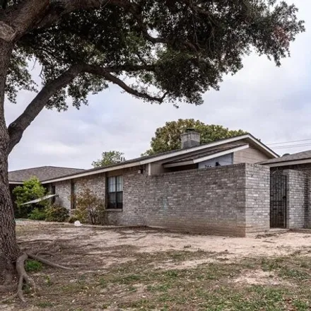 Rent this 2 bed house on 229 Joe Rice Drive in Del Rio, TX 78840