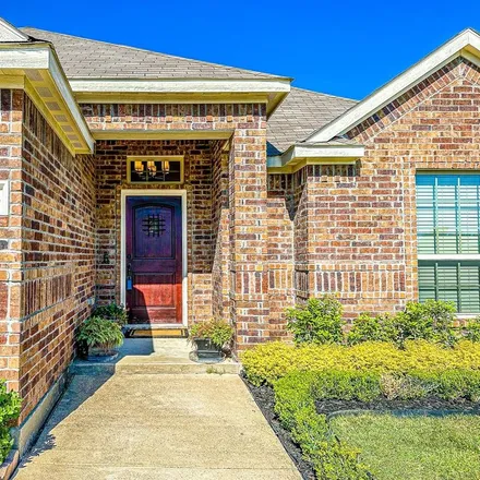 Buy this 3 bed house on 1815 Clearbrook Lane in Corsicana, TX 75110