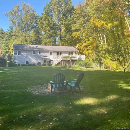 Image 2 - 14 Theodore Road, Shelton, CT 06484, USA - House for sale