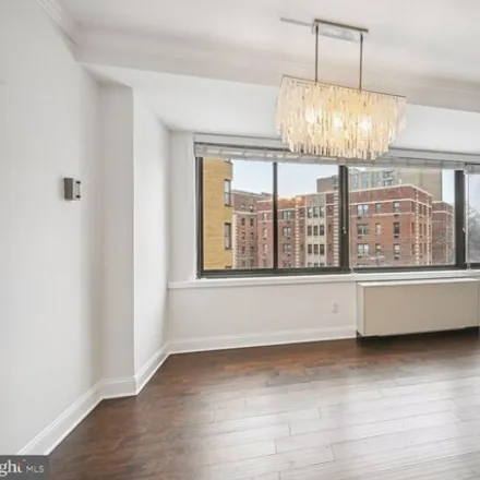 Image 6 - 4740 Connecticut Avenue Northwest, Washington, DC 20015, USA - Condo for sale