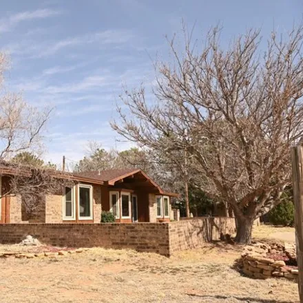 Image 5 - 917 Yucca Street, Logan, Quay County, NM 88426, USA - House for sale