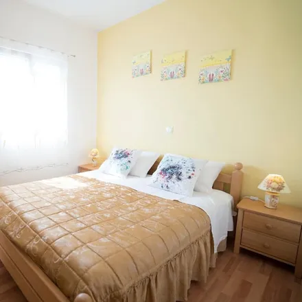 Rent this 3 bed house on Katuni in Split-Dalmatia County, Croatia