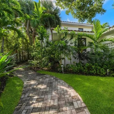 Image 5 - 1100 Bay Drive, Isle of Normandy, Miami Beach, FL 33141, USA - House for rent