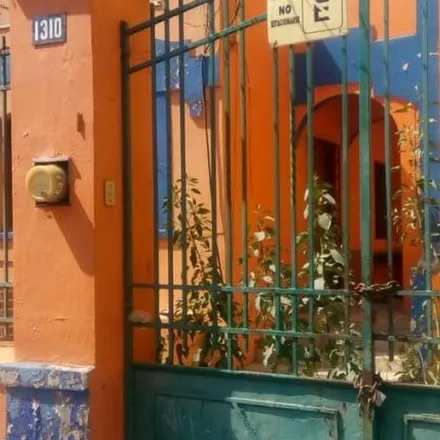 Buy this 3 bed house on Avenida 9 Poniente in Centro Histórico de Puebla, 72160 Puebla City