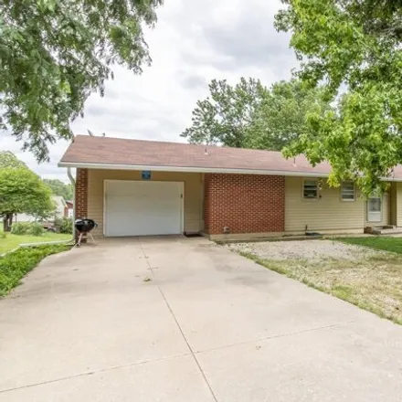 Image 4 - 708 S Union St, McLouth, Kansas, 66054 - House for sale