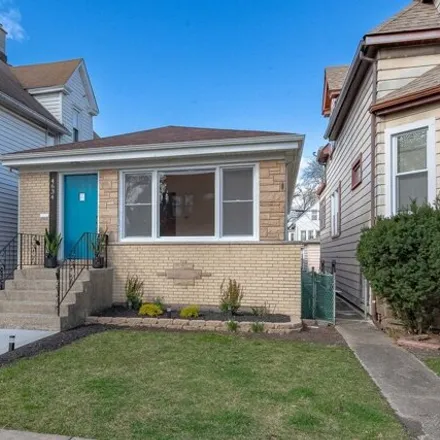 Rent this 5 bed house on 4634 North Hamlin Avenue in Chicago, IL 60625