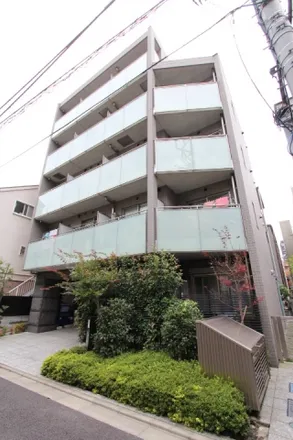 Rent this studio apartment on unnamed road in Shimomeguro 2-chome, Meguro