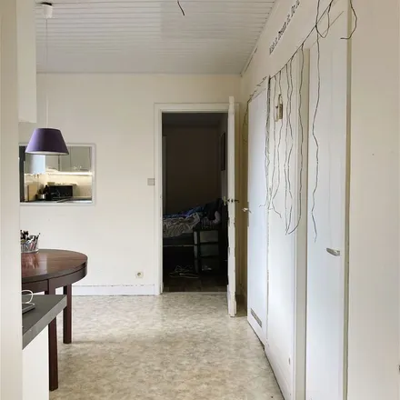 Rent this 2 bed apartment on Zegeplein 8 in 2930 Brasschaat, Belgium