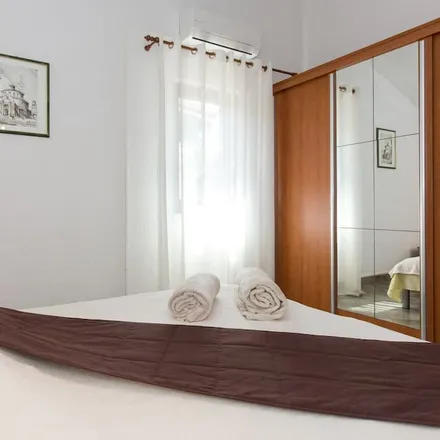 Image 4 - 59001, 53271 Vrataruša, Croatia - Apartment for rent