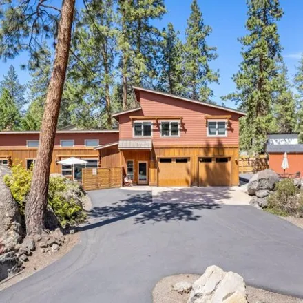 Buy this 5 bed house on 19900 Alderwood Circle in Bend, OR 97702