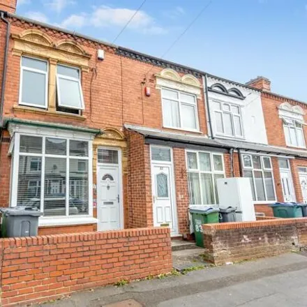 Rent this 2 bed townhouse on Arden Road in Smethwick, B67 6AX