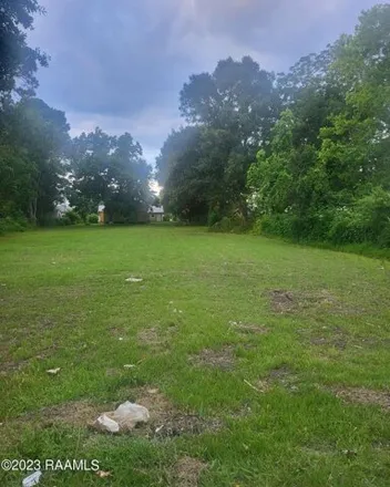 Image 3 - 420 Avenue Maude, Abbeville, LA 70510, USA - House for sale