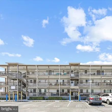 Buy this 3 bed condo on Townsend Medical Center in 1001 Philadelphia Avenue, Ocean City