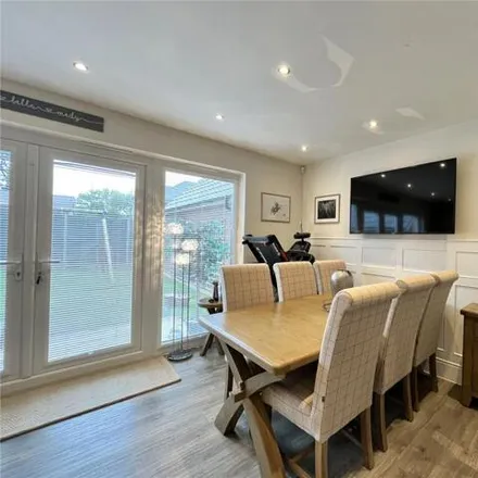 Image 4 - Sampson Holloway Mews, Priorslee Village, TF2 9XF, United Kingdom - House for rent